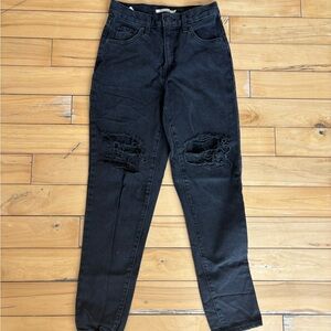 Levi’s Black Mom Jeans